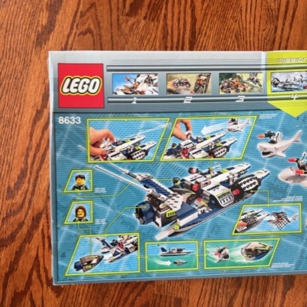Lego Mission 4: Speedboat Rescue 8633 Agents Minifigure Building Set Box Damage - Picture 9 of 10